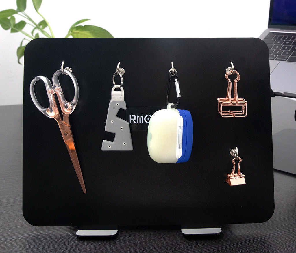 Effortlessly Organize Your Essentials with Magnetic Hooks on the Rmour MT3 Stand