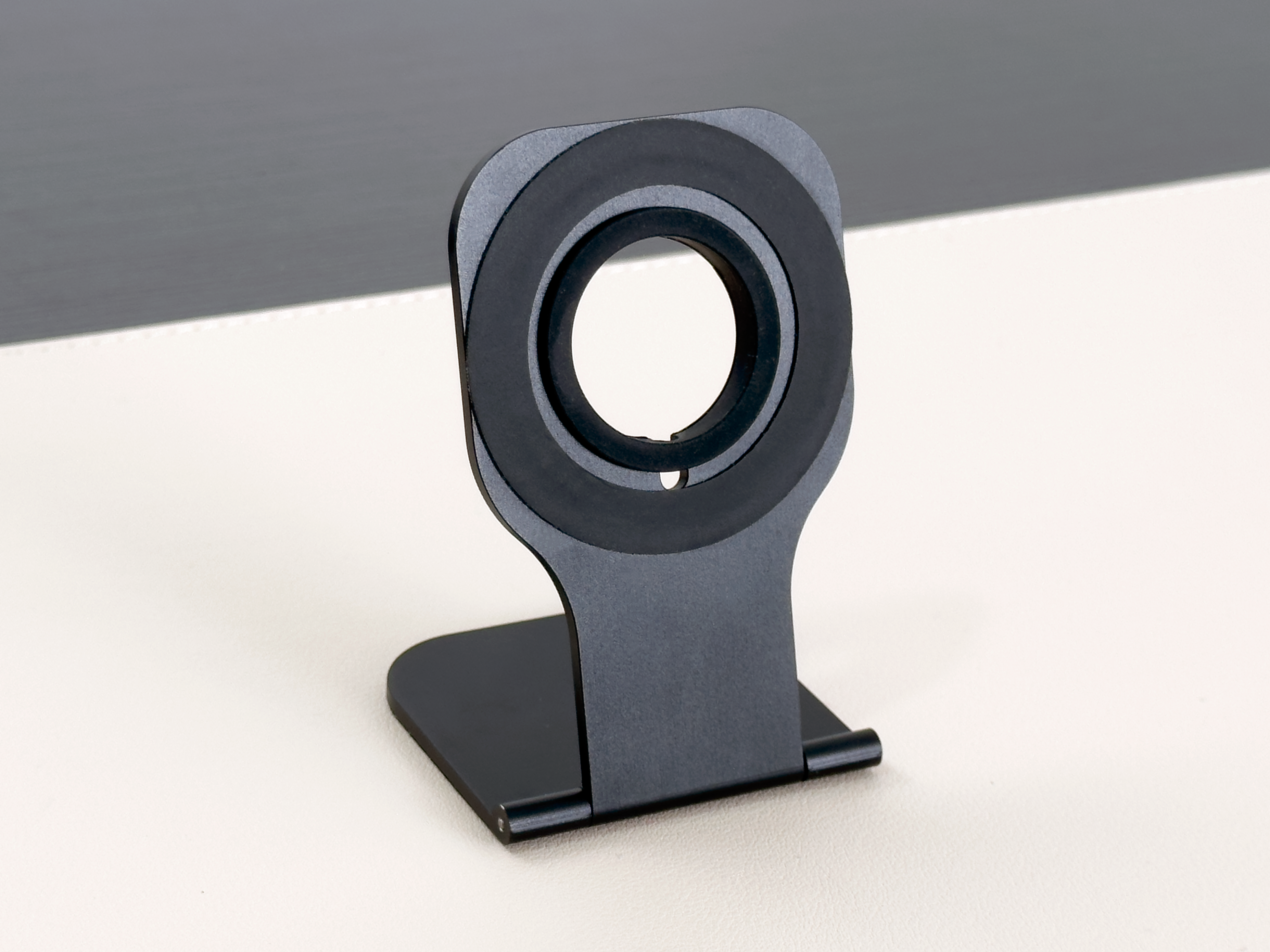 R7 Magnetic Phone & Apple Watch Stand